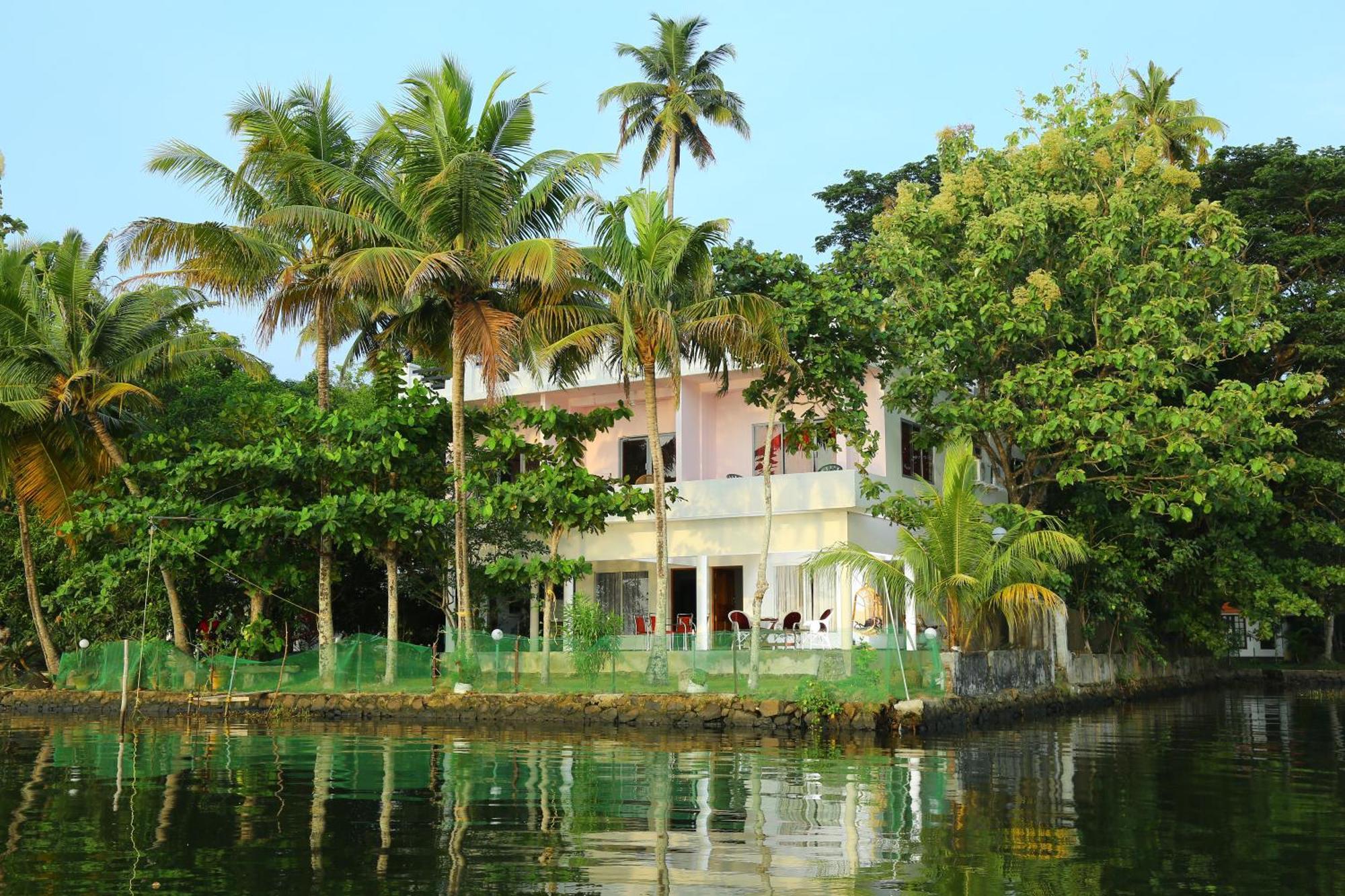 Orchid Lake View Homestay Alappuzha Exterior foto