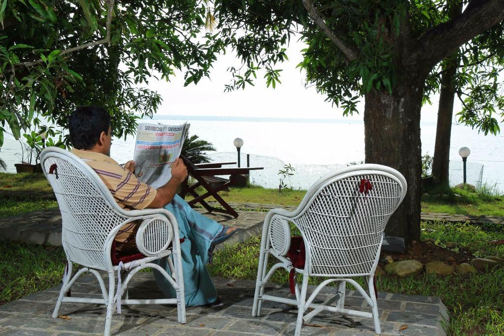Orchid Lake View Homestay Alappuzha Exterior foto